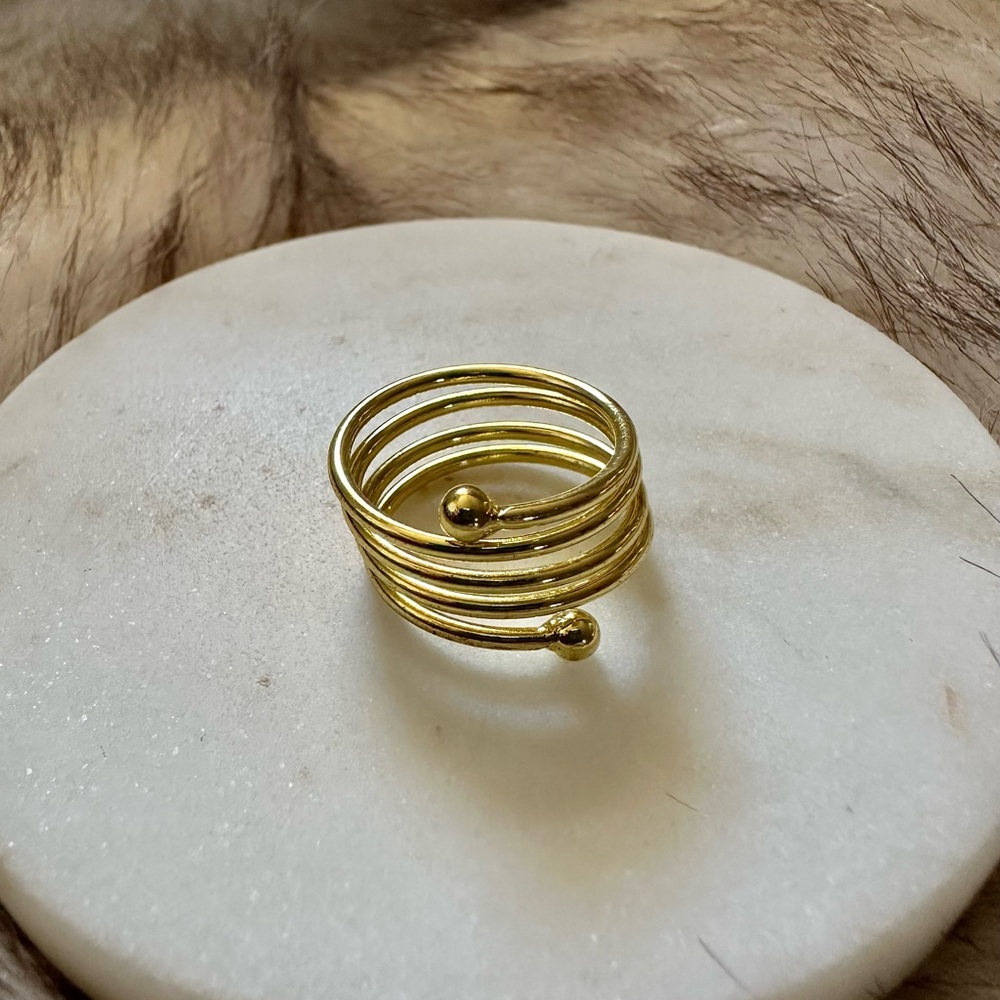 Good Twist Ring